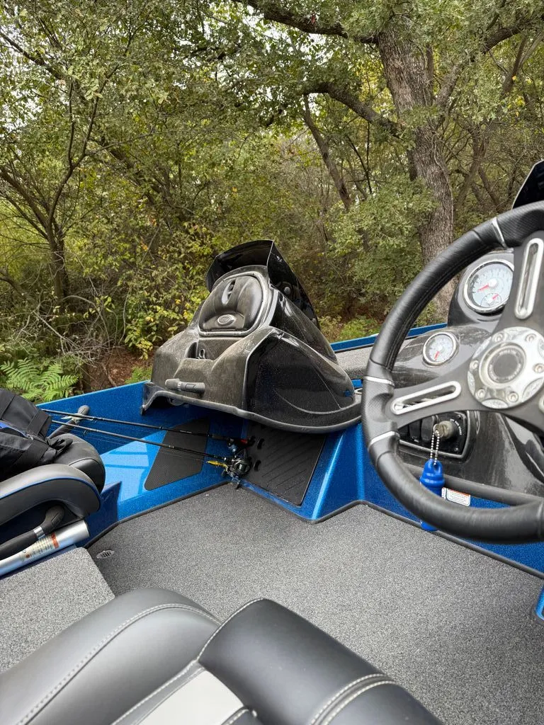 Slide: The Image of Nitro Z18 2019 - 3