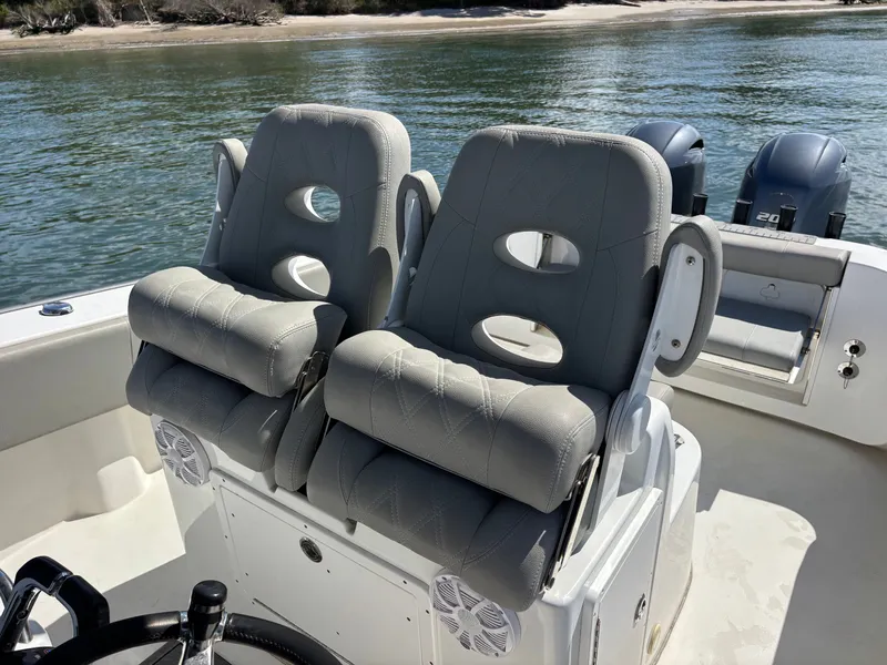 Slide: The Image of Cape Horn 27 XS 2021 - 32