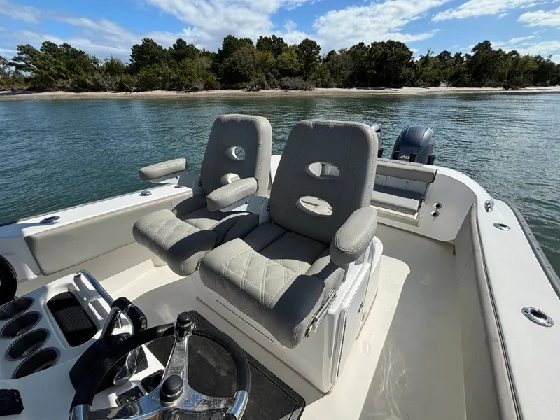 Slide: The Image of Cape Horn 27 XS 2021 - 33