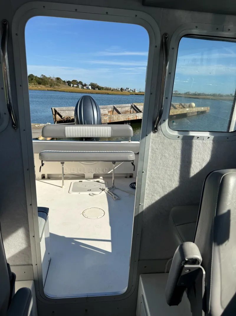 Slide: The Image of Defiance 220 Admiral EX 2024 - 24