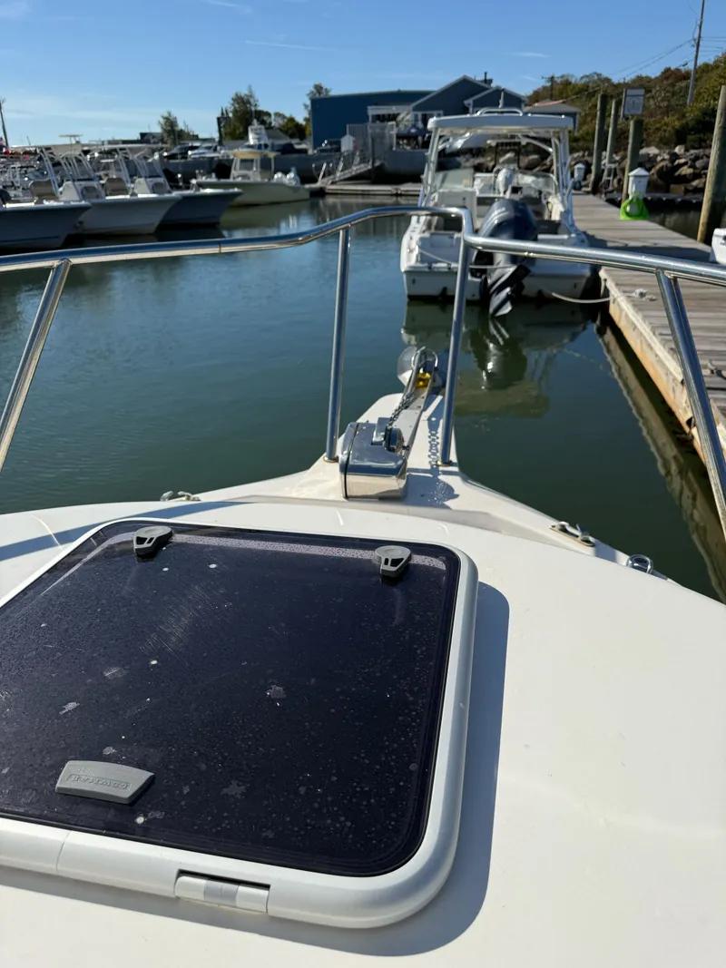 Slide: The Image of Defiance Admiral 220 EX 2024 - 22