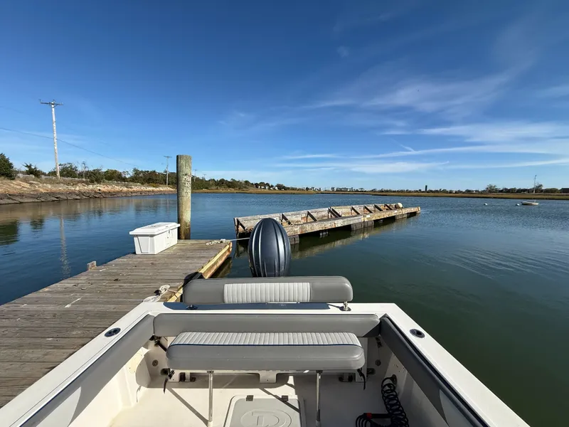 Slide: The Image of Defiance Admiral 220 EX 2024 - 25