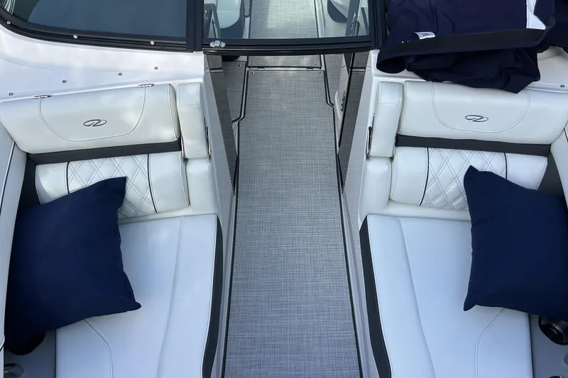 Slide: The Image of 2026 Regal 26 LX6 - Helm Seating - 12