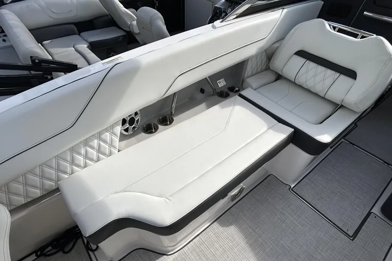 Slide: The Image of 2026 Regal 26 LX6 - Cockpit Seating - 18