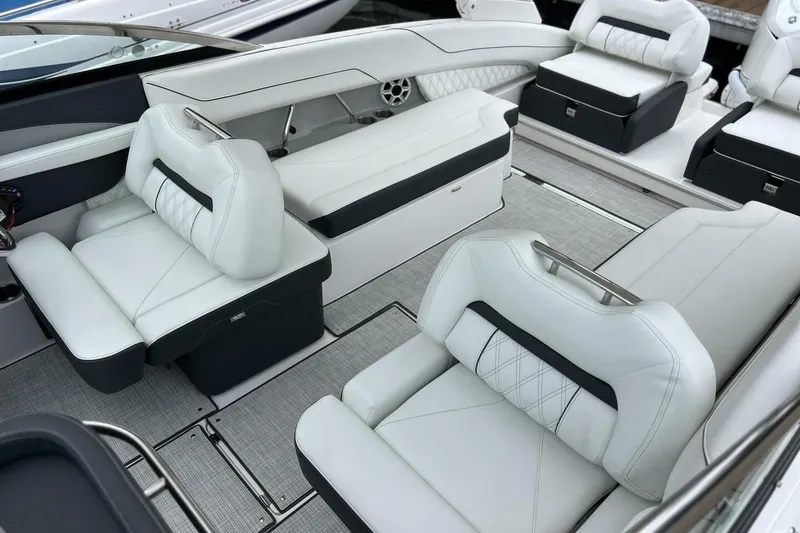 Slide: The Image of 2026 Regal 26 LX6 - Bow - 4