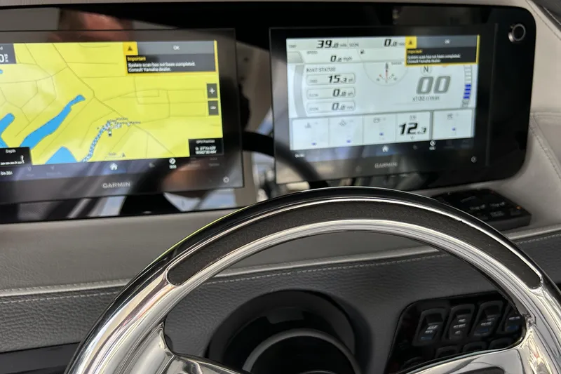 Slide: The Image of 2026 Regal 26 LX6 - Stern - 5