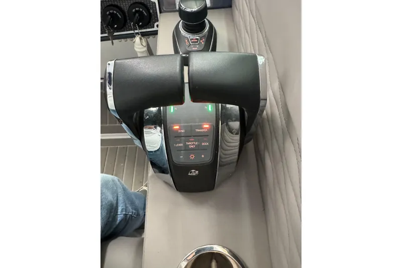Slide: The Image of Throttle controls of 2021 Cruisers Yachts 338 South Beach Edition Bow Rider. - 17