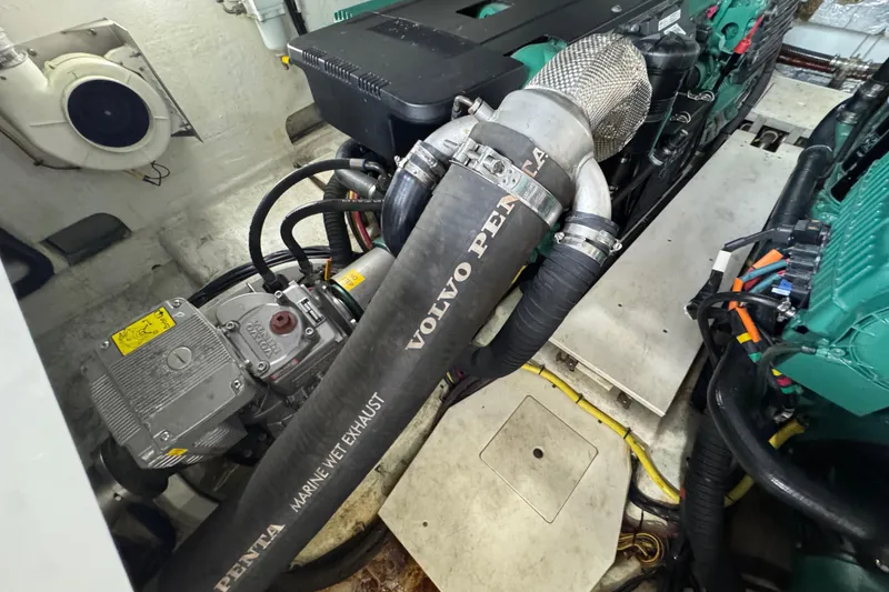 Slide: The Image of Engine room of 2017 Galeon 445 HTS yacht featuring Volvo Penta marine exhaust system. - 86