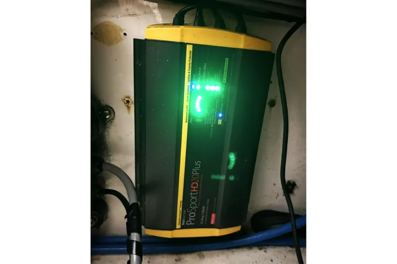 Slide: The Image of ProSport HD20 Plus battery charger in 2000 Boston Whaler 28 Outrage boat. - 56