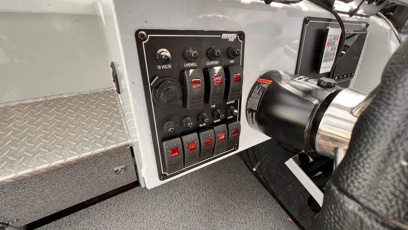 Slide: The Image of Hewescraft 240 Ocean Pro 2024 - 27