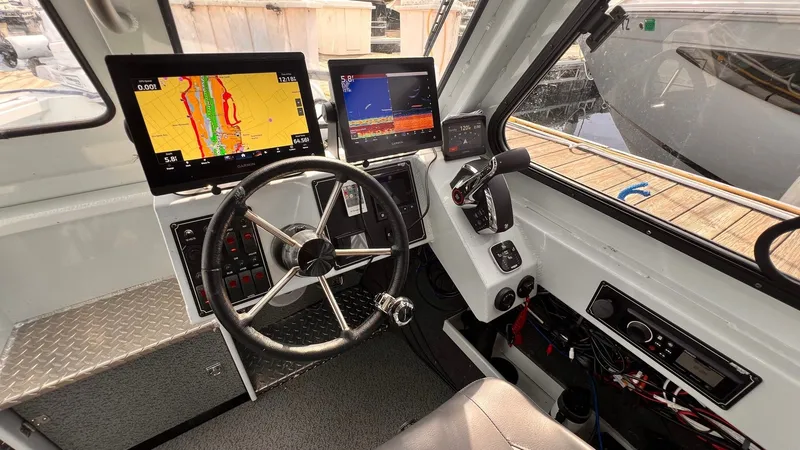 Slide: The Image of Hewescraft 240 Ocean Pro 2024 - 28