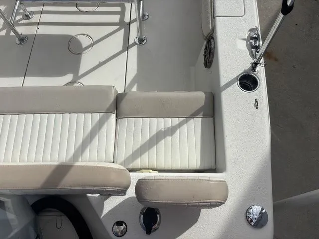 Slide: The Image of Carolina HFC Series 22 HFC 2015 - 16