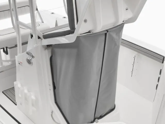 Slide: The Image of Yamaha 220 FSH Sport 2026 - 6