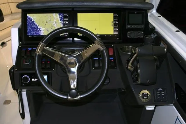 Slide: The Image of Blackfin 302 DC 2026 - 6