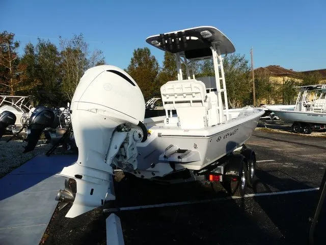 Slide: The Image of Key West 250 Bay Reef 2026 - 3