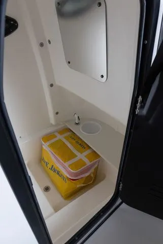 Slide: The Image of Sea Pro 242 Center Console DLX 2026 - 11