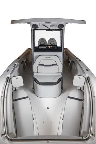 Slide: The Image of Sea Pro 242 Center Console DLX 2026 - 12