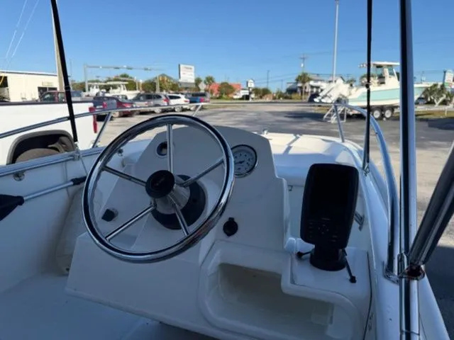 Slide: The Image of Boston Whaler 130 Super Sport 2016 - 3