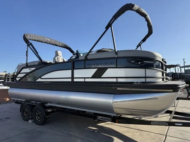 The Image of Bennington M Swingback 22 MSB 2026 - 1