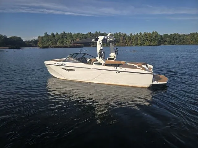 Slide: The Image of Nautique Super Air Nautique S23 2023 - 9