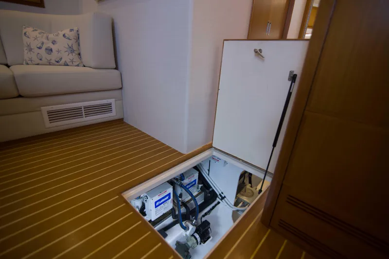 Slide: The Image of 2008 Cabo 52 Express - Venator - 10