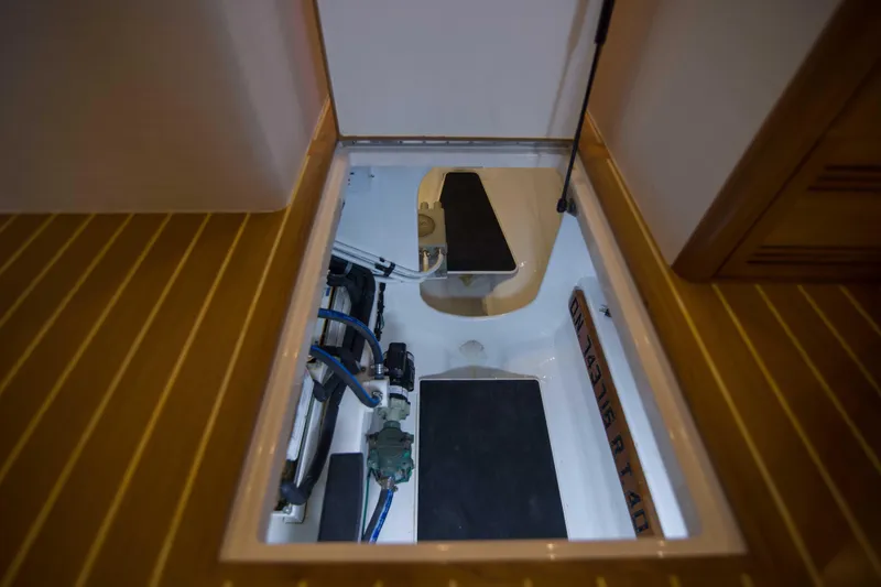 Slide: The Image of 2008 Cabo 52 Express - Venator - 11