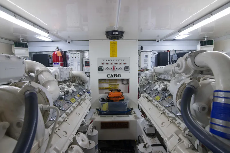 Slide: The Image of 2008 Cabo 52 Express - Venator - 4