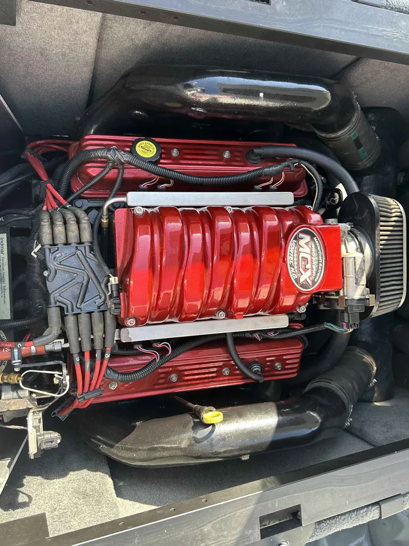 Slide: The Image of MasterCraft X2 2006 - 17