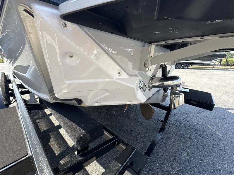 Slide: The Image of Nautique Super Air Nautique GS20 2026 - 16