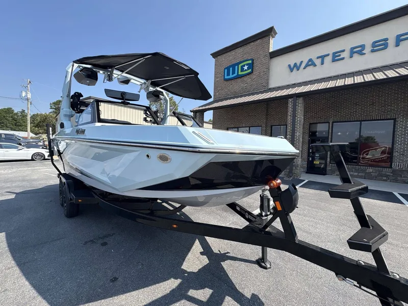 Slide: The Image of Nautique Super Air Nautique GS20 2026 - 35