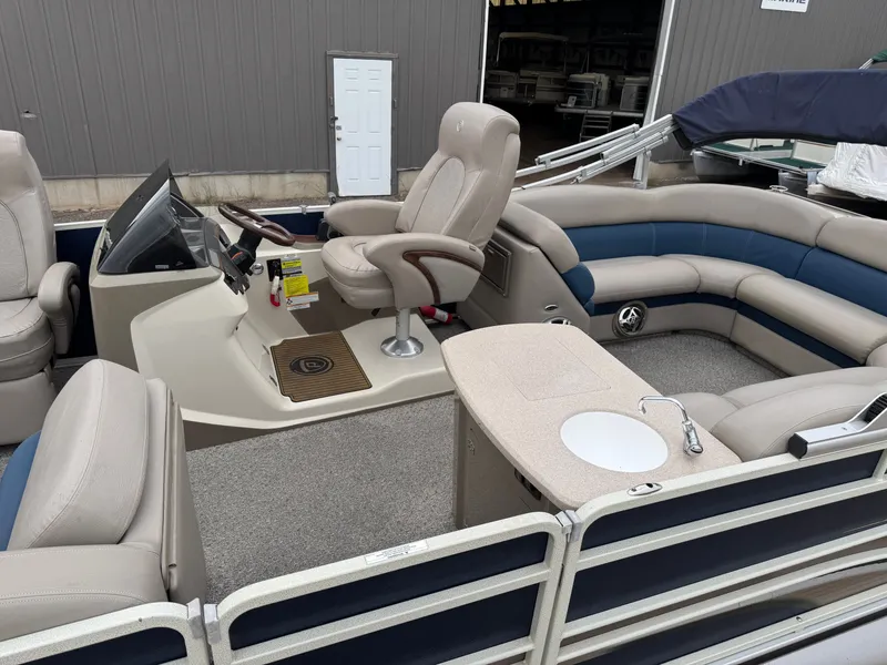 Slide: The Image of Premier 250 Intrigue Pontoon with 140HP Suzuki Fourstroke EFI 2013 - 24