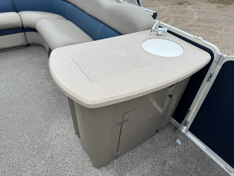 Slide: The Image of Premier 250 Intrigue Pontoon with 140HP Suzuki Fourstroke EFI 2013 - 43