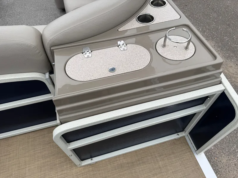 Slide: The Image of Premier 250 Intrigue Pontoon with 140HP Suzuki Fourstroke EFI 2013 - 58