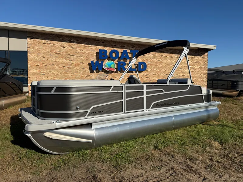 Slide: The Image of Princecraft Vectra 21 RL 2026 - 32