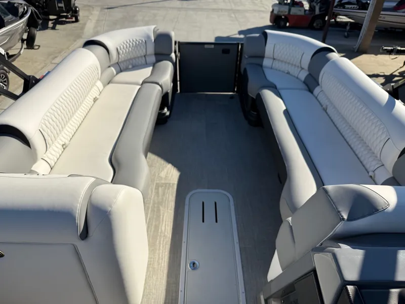 Slide: The Image of Avalon 27' Excalibur LTD QL Shift w/ 350HP Mercury Verado! 2026 - 10