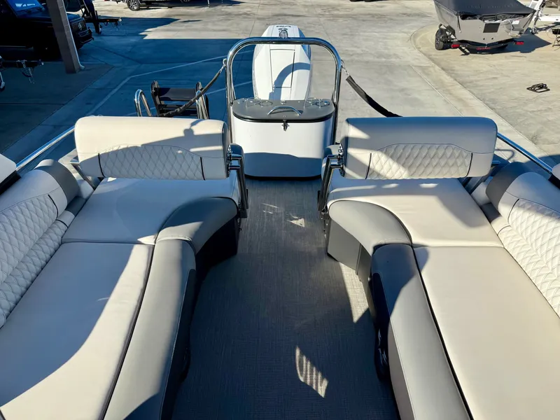 Slide: The Image of Avalon 27' Excalibur LTD QL Shift w/ 350HP Mercury Verado! 2026 - 5