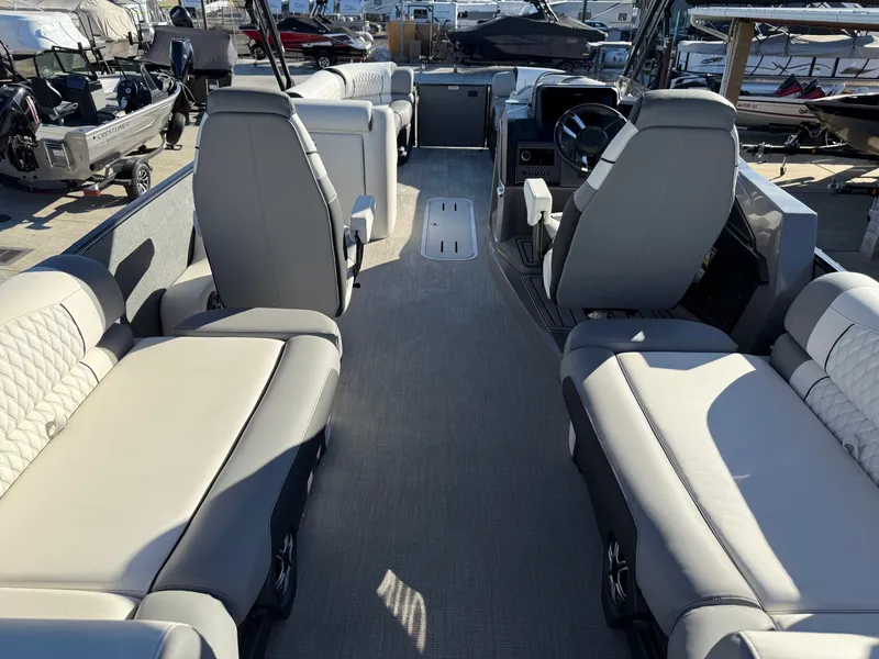 Slide: The Image of Avalon 27' Excalibur LTD QL Shift w/ 350HP Mercury Verado! 2026 - 6