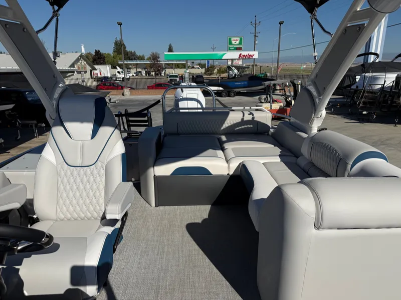 Slide: The Image of Avalon 25' Excalibur LTD Flex Lounge w/ 400HP Mercury! 2026 - 13