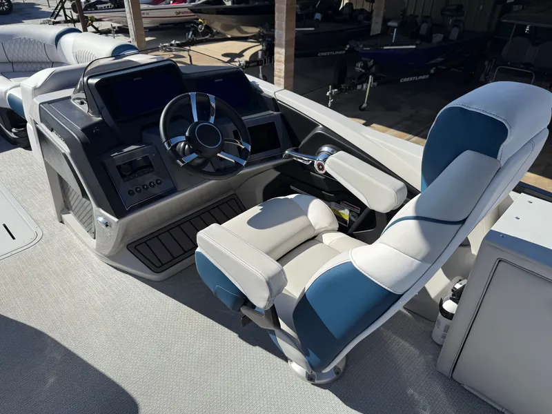 Slide: The Image of Avalon 25' Excalibur LTD Flex Lounge w/ 400HP Mercury! 2026 - 16