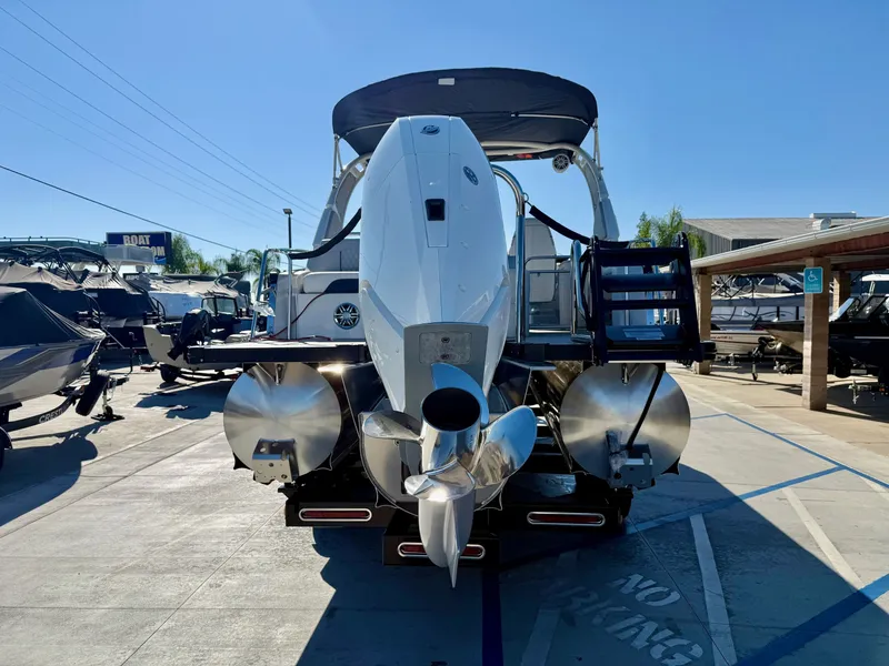 Slide: The Image of Avalon 25' Excalibur LTD Flex Lounge w/ 400HP Mercury! 2026 - 3