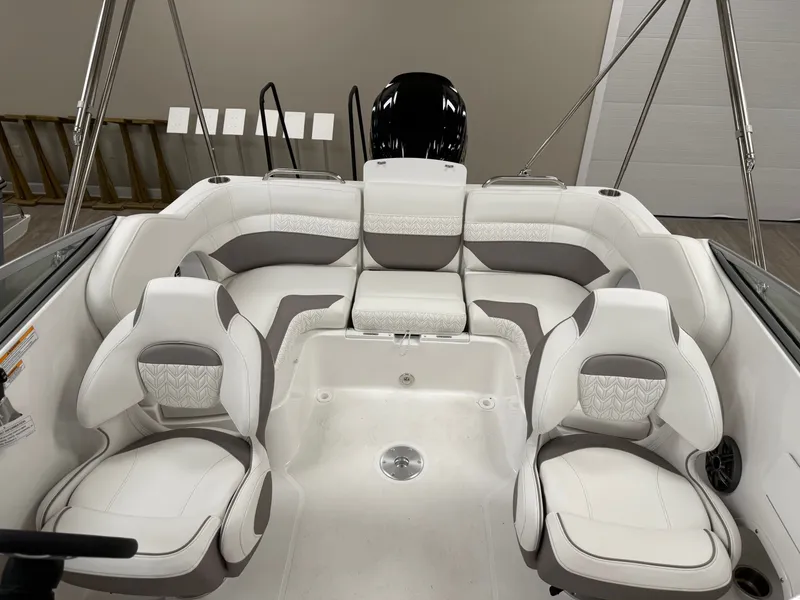 Slide: The Image of Hurricane SD2486-OB 2026 - 11