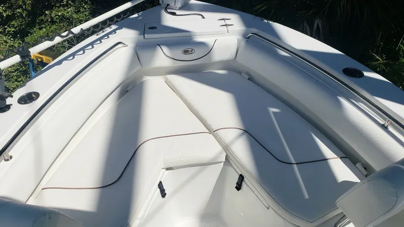 Slide: The Image of Sea Hunt Ultra 211 2018 - 14