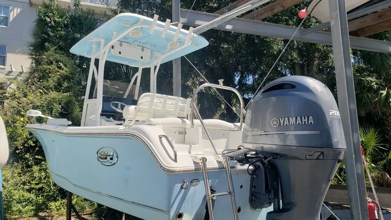 Slide: The Image of Sea Hunt Ultra 211 2018 - 9