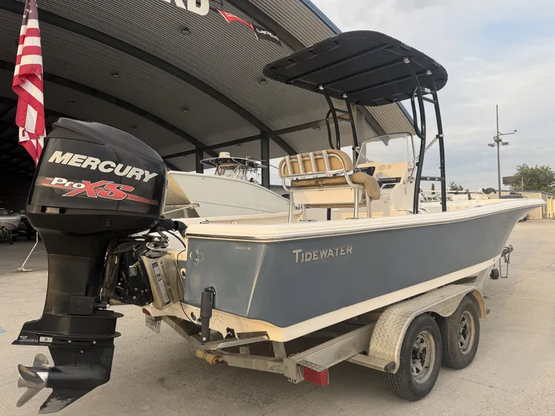 Slide: The Image of 2016 Tidewater 2200 Carolina Bay boat with Mercury Pro XS engine. - 6