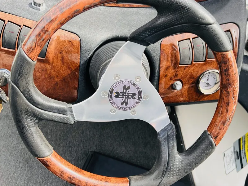 Slide: The Image of Ranger 519 VX 2006 - 18