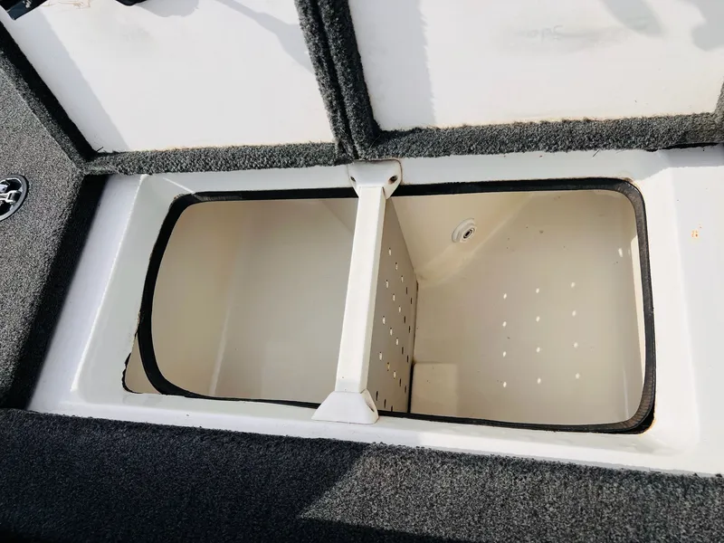 Slide: The Image of Ranger 519 VX 2006 - 27