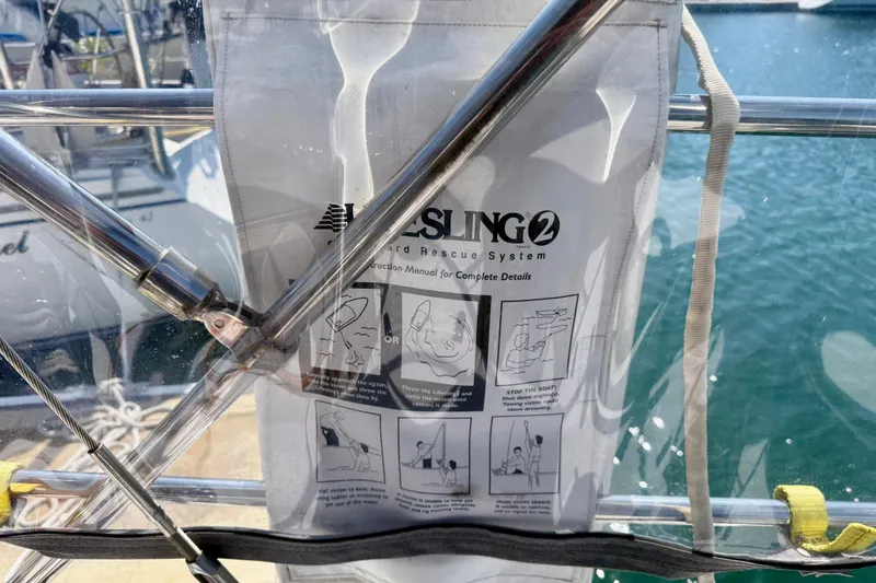 Slide: The Image of Man overboard rescue system on Catalina 425 yacht, 2020 model, with safety instructions visible. - 18