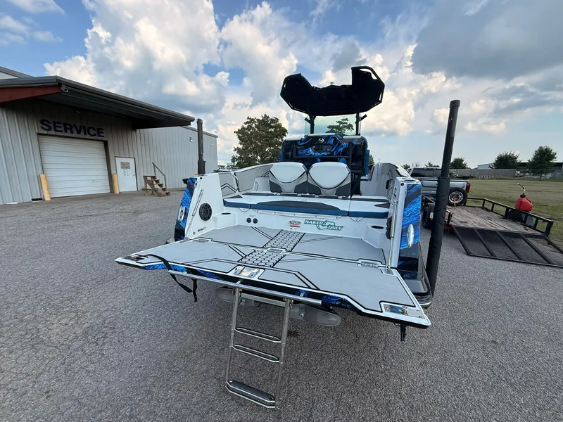 Slide: The Image of Scarab 255 Open ID 2018 - 8