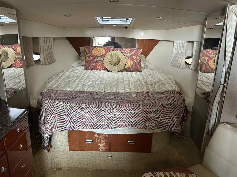 Slide: The Image of Formula 34 Performance Cruiser 2007 - 16