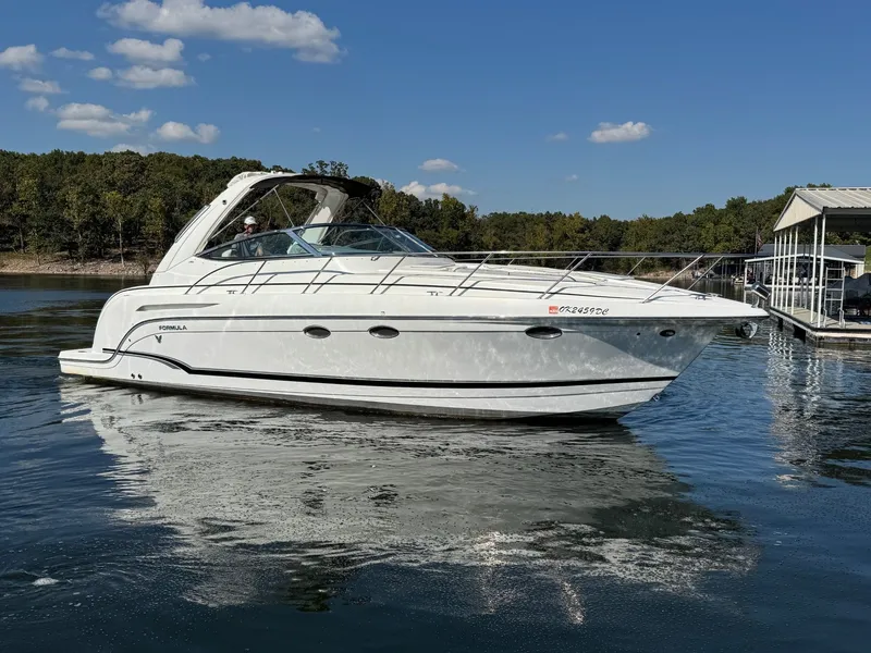 Slide: The Image of Formula 34 Performance Cruiser 2007 - 2